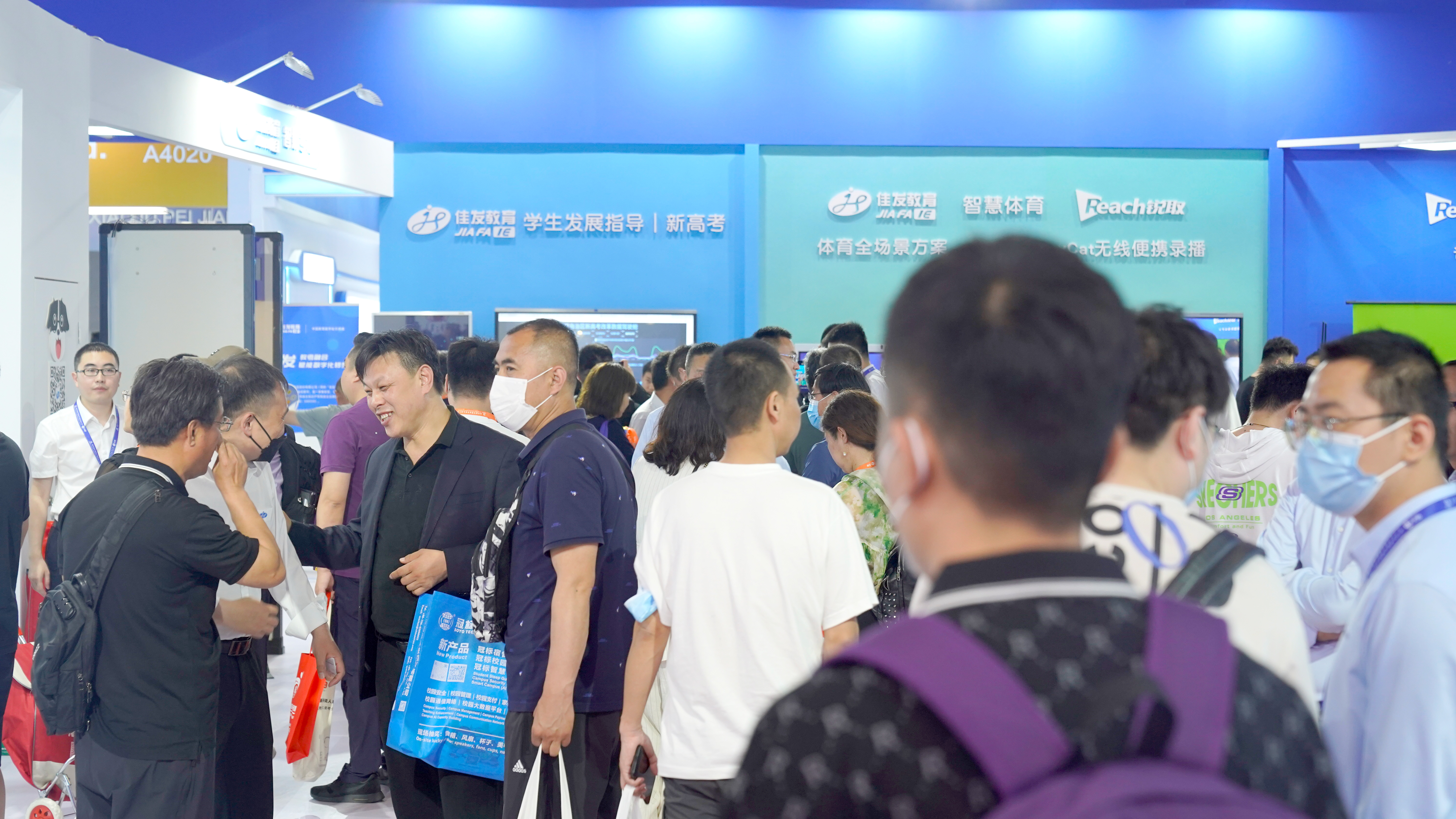 1682336628701481.jpg ÈËÁ÷2.jpg